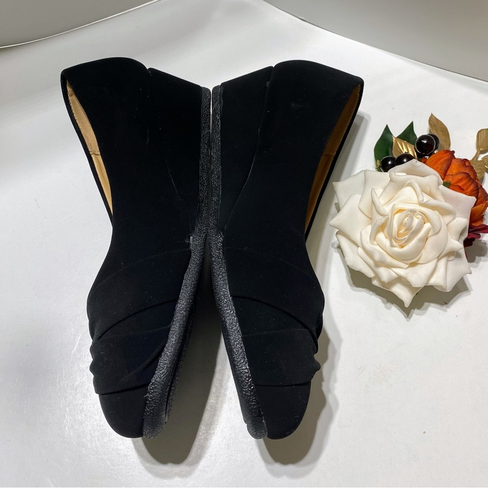 Belladia women’s Black dress shoes with rhinestones on top size 7 New - Picture 3 of 10